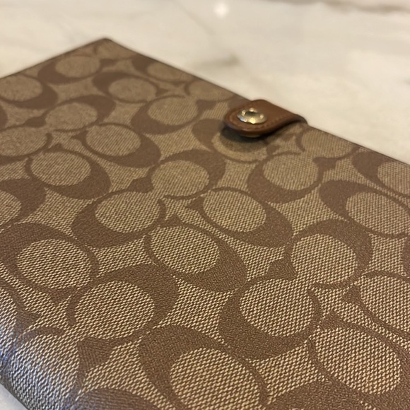 New COACH Signature Canvas Notebook , planner, journal, diary beige brown - Picture 10 of 13
